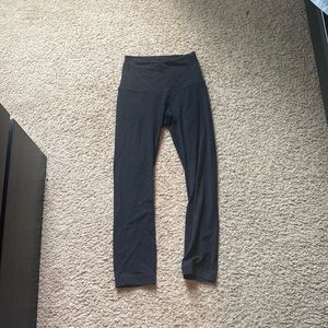Black Lululemon leggings